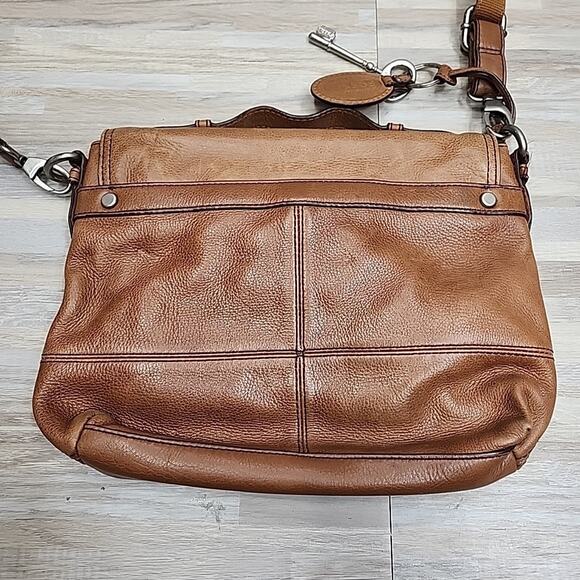 FOSSIL MADDOX Distressed Brown Leather Organizer Crossbody Messenger Bag W/Key - Picture 6 of 8